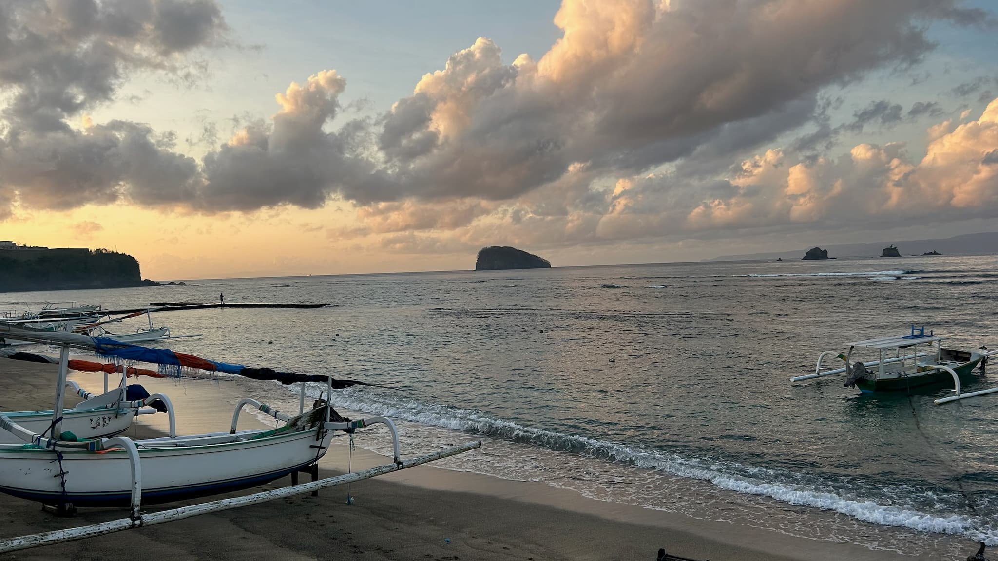 Early morning on the beach at Villa Cocoa Maya