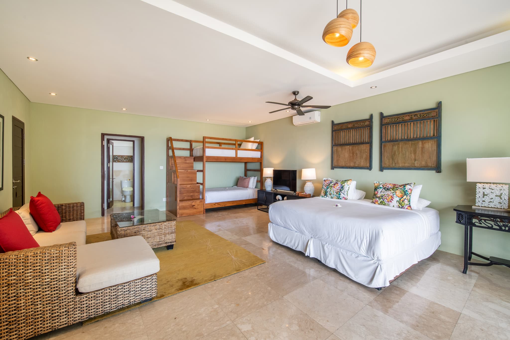 Villa Cocoa Maya Pool bedroom sleeps four