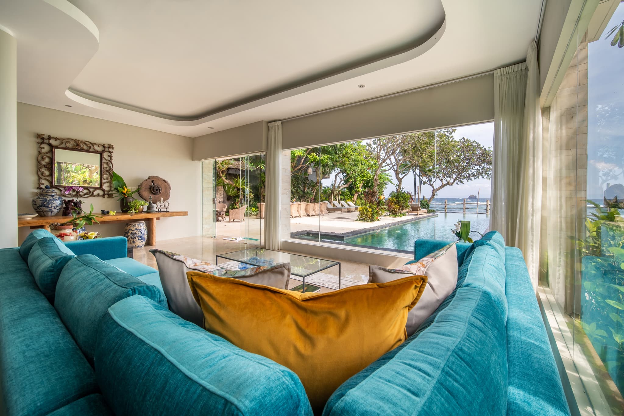 Villa Cocoa Maya - living room beautiful sea views