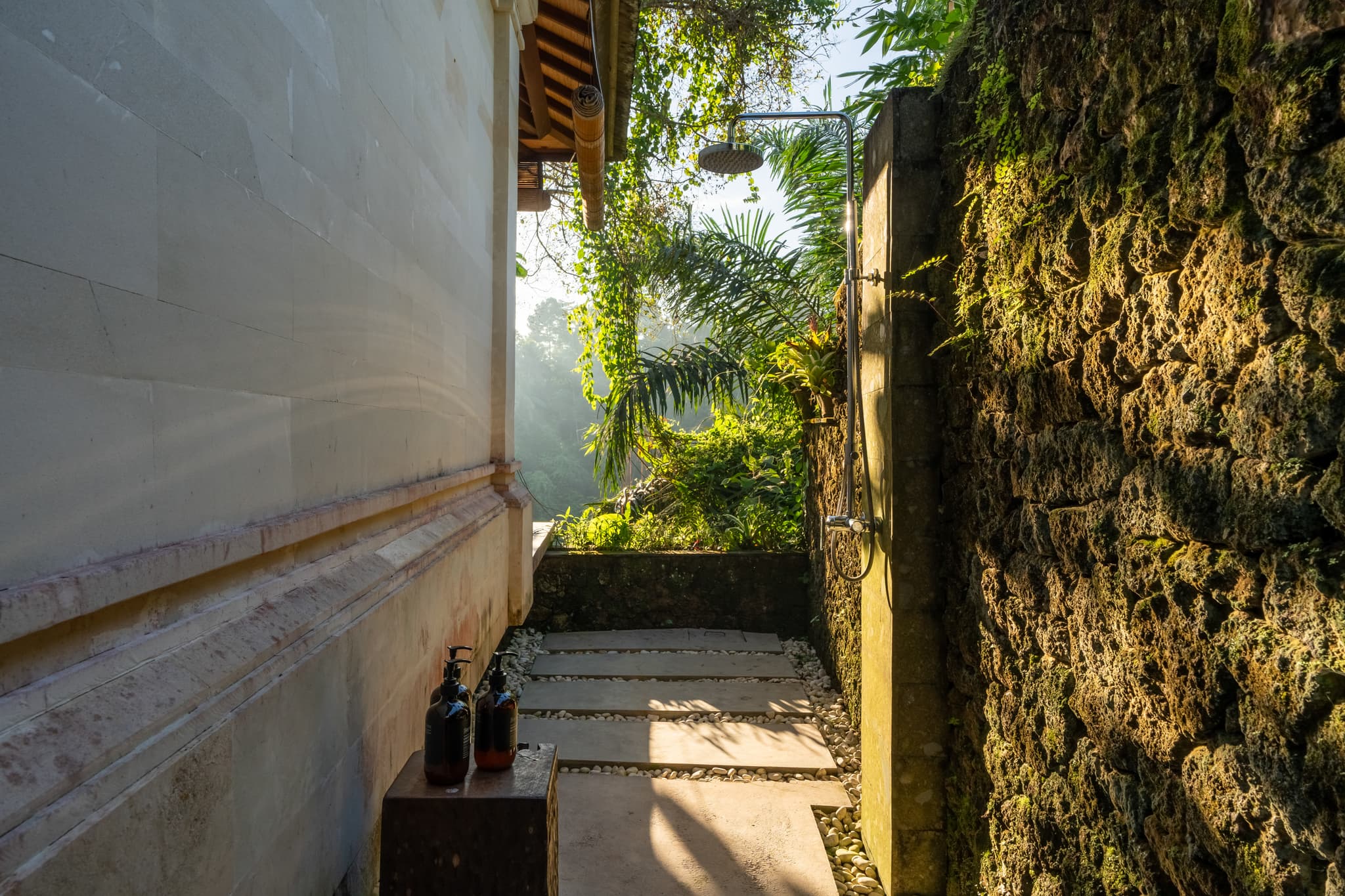 Villa Sagitta - Joglo Suite outdoor shower with beautiful views of the gorge