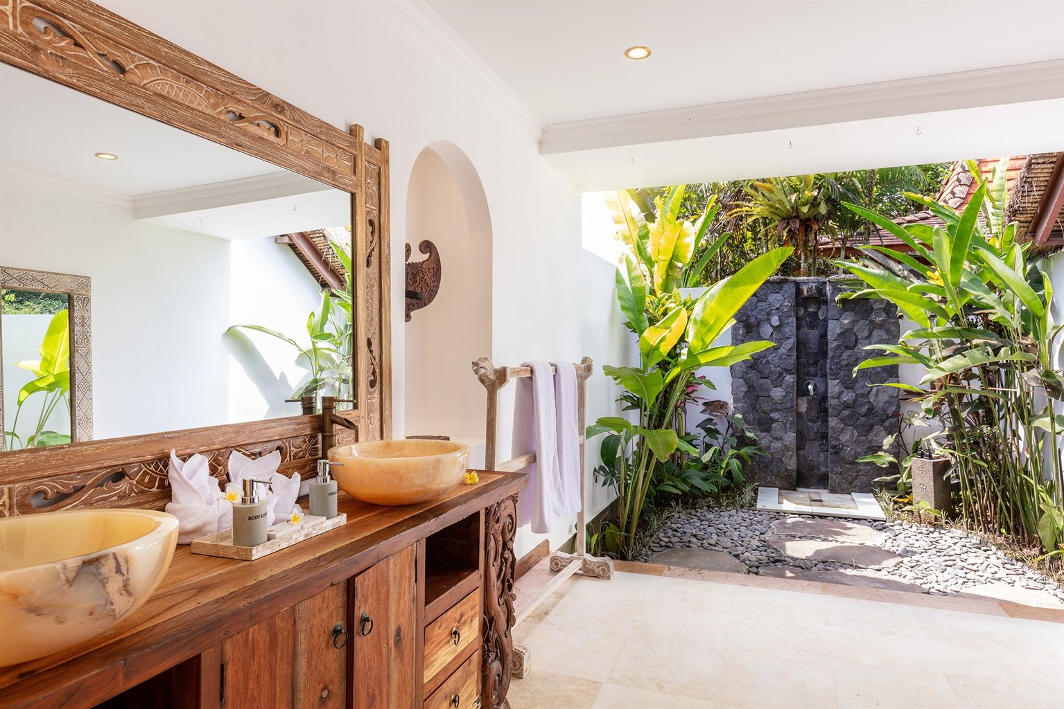 81a8135b e396 4836 a736 ba757fc98378